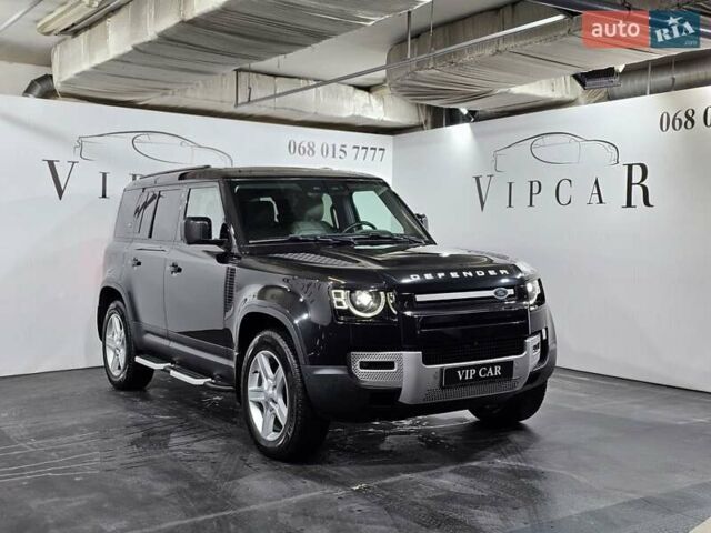 Черный Ленд Ровер Дефендер, объемом двигателя 3 л и пробегом 90 тыс. км за 72999 $, фото 1 на Automoto.ua
