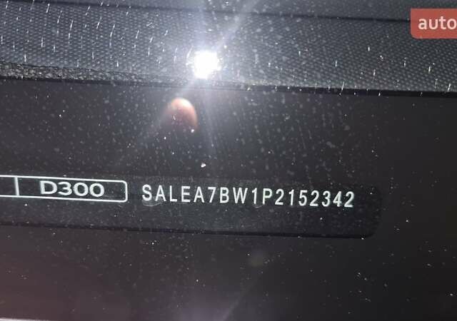 Черный Ленд Ровер Дефендер, объемом двигателя 3 л и пробегом 80 тыс. км за 84900 $, фото 31 на Automoto.ua