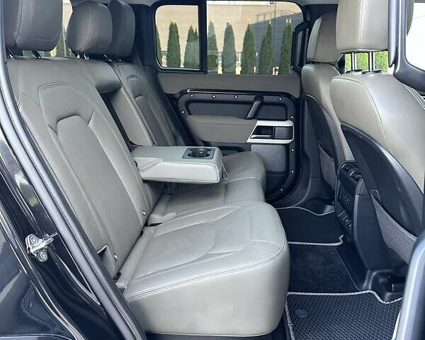 Ленд Ровер Дефендер 2022 в Киеве на Automoto.ua Черный Ленд Ровер Дефендер, объемом двигателя 3 л и пробегом 135 тыс. км за 70000 $, фото 27 на Automoto.ua