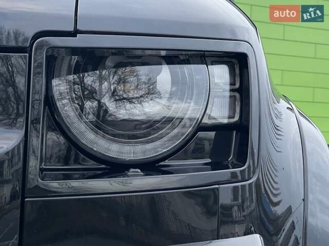 Черный Ленд Ровер Дефендер, объемом двигателя 3 л и пробегом 80 тыс. км за 84900 $, фото 5 на Automoto.ua