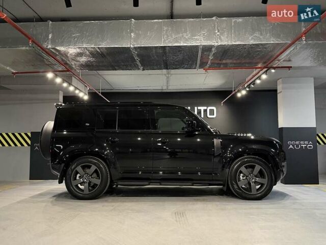 Черный Ленд Ровер Дефендер, объемом двигателя 3 л и пробегом 39 тыс. км за 82900 $, фото 7 на Automoto.ua