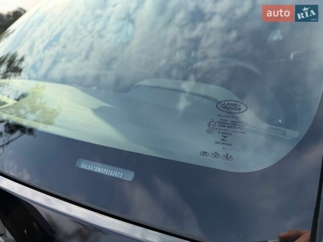 Черный Ленд Ровер Дефендер, объемом двигателя 3 л и пробегом 72 тыс. км за 75999 $, фото 27 на Automoto.ua