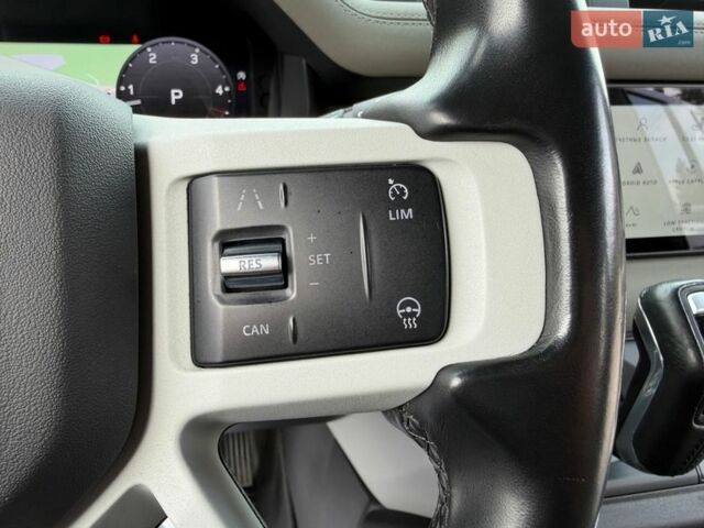 Черный Ленд Ровер Дефендер, объемом двигателя 3 л и пробегом 72 тыс. км за 75999 $, фото 156 на Automoto.ua