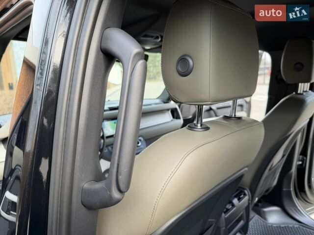 Черный Ленд Ровер Дефендер, объемом двигателя 3 л и пробегом 72 тыс. км за 75999 $, фото 133 на Automoto.ua