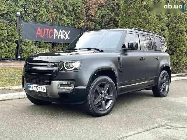 Чорний Ленд Ровер Дефендер, об'ємом двигуна 3 л та пробігом 6 тис. км за 89900 $, фото 4 на Automoto.ua