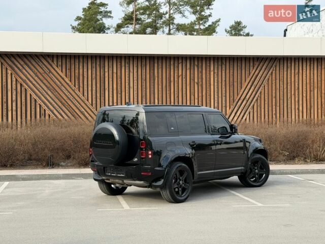 Черный Ленд Ровер Дефендер, объемом двигателя 3 л и пробегом 72 тыс. км за 75999 $, фото 83 на Automoto.ua