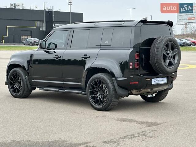 Черный Ленд Ровер Дефендер, объемом двигателя 3 л и пробегом 80 тыс. км за 84900 $, фото 4 на Automoto.ua
