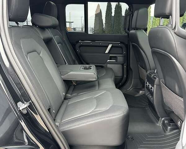 Черный Ленд Ровер Дефендер, объемом двигателя 3 л и пробегом 80 тыс. км за 84900 $, фото 27 на Automoto.ua