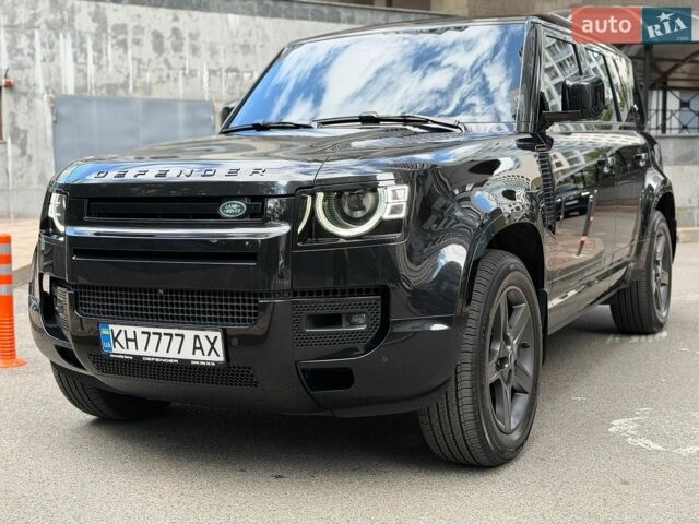 Чорний Ленд Ровер Дефендер, об'ємом двигуна 3 л та пробігом 115 тис. км за 73000 $, фото 1 на Automoto.ua