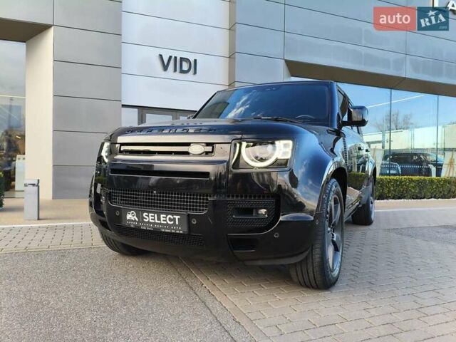 Черный Ленд Ровер Дефендер, объемом двигателя 3 л и пробегом 81 тыс. км за 85325 $, фото 1 на Automoto.ua