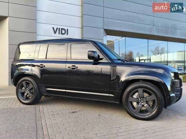 Черный Ленд Ровер Дефендер, объемом двигателя 3 л и пробегом 81 тыс. км за 85325 $, фото 8 на Automoto.ua
