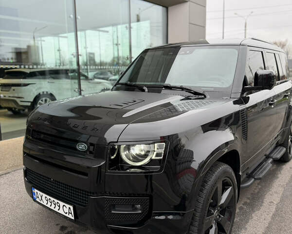 Чорний Ленд Ровер Дефендер, об'ємом двигуна 3 л та пробігом 18 тис. км за 109000 $, фото 1 на Automoto.ua