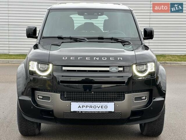 Чорний Ленд Ровер Дефендер, об'ємом двигуна 3 л та пробігом 14 тис. км за 112500 $, фото 1 на Automoto.ua