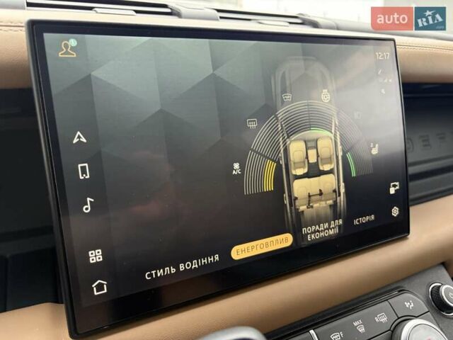 Черный Ленд Ровер Дефендер, объемом двигателя 3 л и пробегом 1 тыс. км за 125222 $, фото 65 на Automoto.ua