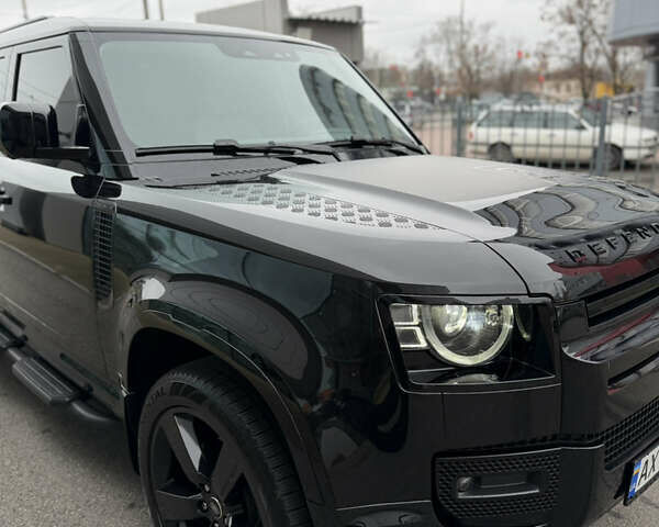 Чорний Ленд Ровер Дефендер, об'ємом двигуна 3 л та пробігом 18 тис. км за 109000 $, фото 12 на Automoto.ua