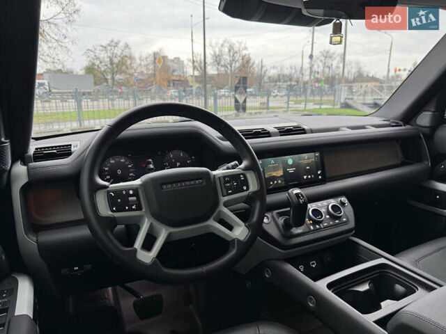 Черный Ленд Ровер Дефендер, объемом двигателя 3 л и пробегом 21 тыс. км за 87000 $, фото 18 на Automoto.ua