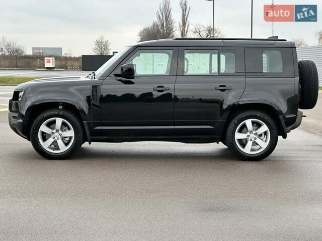 Чорний Ленд Ровер Дефендер, об'ємом двигуна 3 л та пробігом 14 тис. км за 112500 $, фото 3 на Automoto.ua
