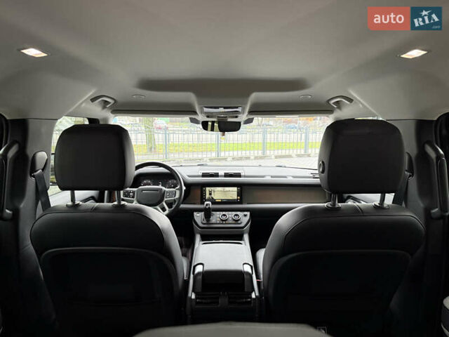 Черный Ленд Ровер Дефендер, объемом двигателя 3 л и пробегом 21 тыс. км за 87000 $, фото 26 на Automoto.ua