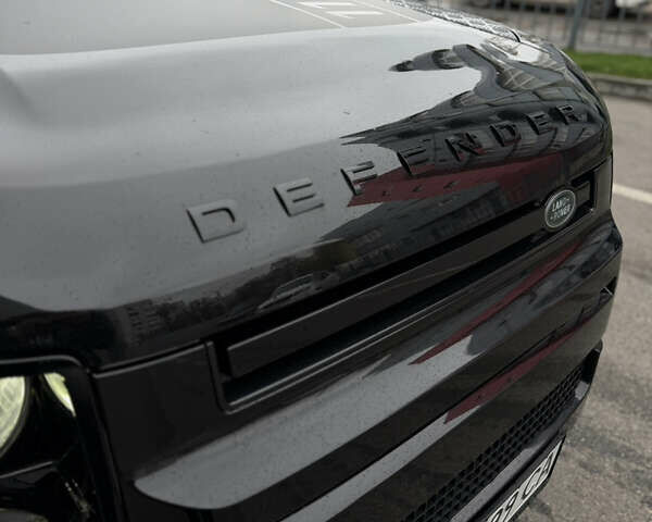 Чорний Ленд Ровер Дефендер, об'ємом двигуна 3 л та пробігом 18 тис. км за 109000 $, фото 10 на Automoto.ua