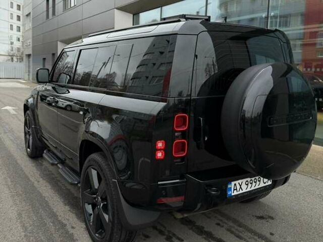 Чорний Ленд Ровер Дефендер, об'ємом двигуна 3 л та пробігом 18 тис. км за 109000 $, фото 16 на Automoto.ua