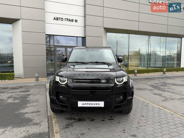 Черный Ленд Ровер Дефендер, объемом двигателя 3 л и пробегом 21 тыс. км за 87000 $, фото 1 на Automoto.ua
