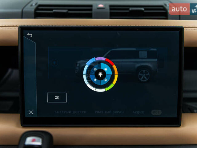 Чорний Ленд Ровер Дефендер, об'ємом двигуна 3 л та пробігом 23 тис. км за 135000 $, фото 50 на Automoto.ua