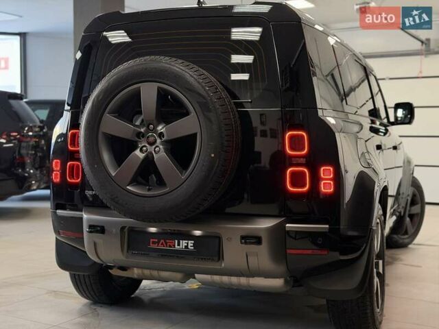 Чорний Ленд Ровер Дефендер, об'ємом двигуна 3 л та пробігом 7 тис. км за 102500 $, фото 22 на Automoto.ua