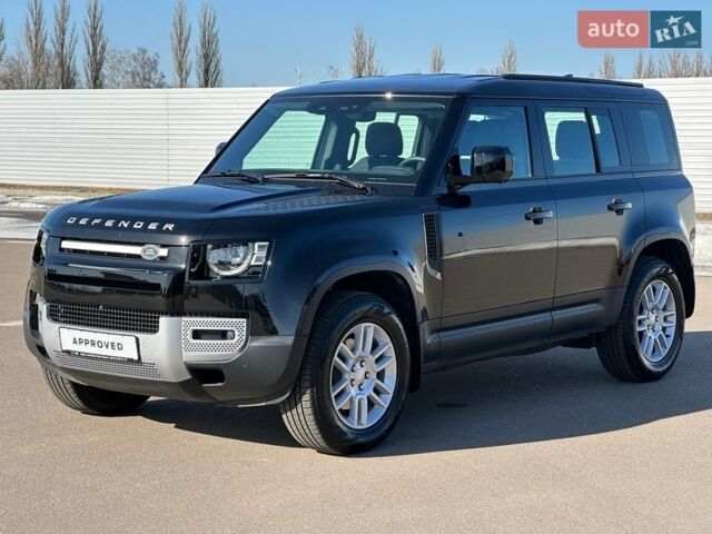 Чорний Ленд Ровер Дефендер, об'ємом двигуна 3 л та пробігом 7 тис. км за 86900 $, фото 2 на Automoto.ua