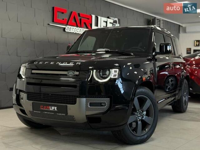 Чорний Ленд Ровер Дефендер, об'ємом двигуна 3 л та пробігом 7 тис. км за 102500 $, фото 4 на Automoto.ua