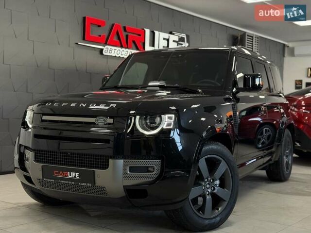 Чорний Ленд Ровер Дефендер, об'ємом двигуна 3 л та пробігом 7 тис. км за 102500 $, фото 1 на Automoto.ua