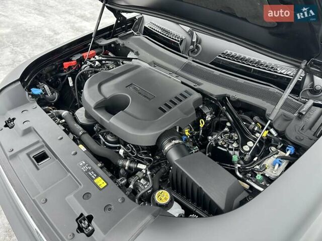 Черный Ленд Ровер Дефендер, объемом двигателя 3 л и пробегом 11 тыс. км за 86500 $, фото 34 на Automoto.ua