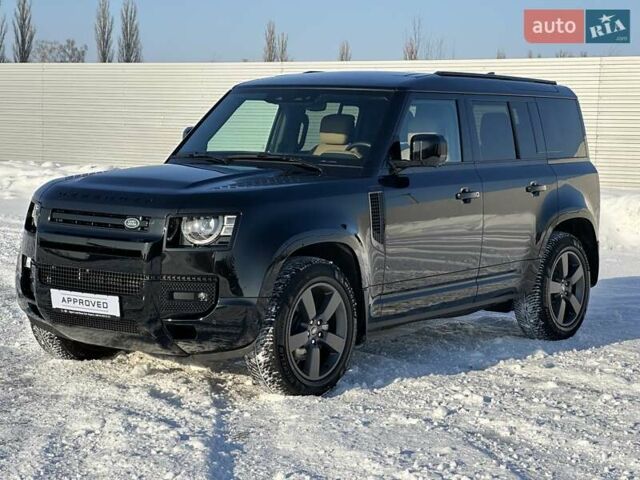 Черный Ленд Ровер Дефендер, объемом двигателя 3 л и пробегом 7 тыс. км за 116900 $, фото 2 на Automoto.ua