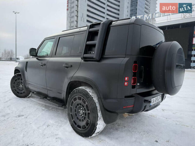 Черный Ленд Ровер Дефендер, объемом двигателя 3 л и пробегом 19 тыс. км за 135000 $, фото 13 на Automoto.ua