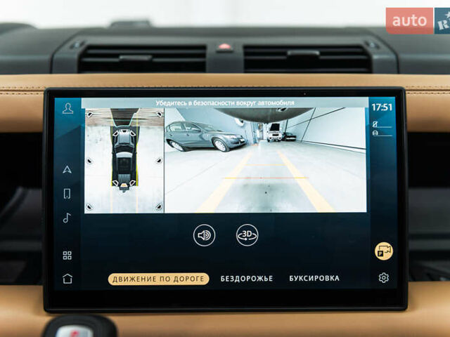 Чорний Ленд Ровер Дефендер, об'ємом двигуна 3 л та пробігом 23 тис. км за 135000 $, фото 45 на Automoto.ua