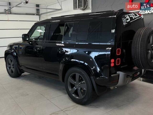 Чорний Ленд Ровер Дефендер, об'ємом двигуна 3 л та пробігом 7 тис. км за 102500 $, фото 35 на Automoto.ua