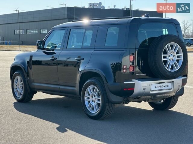 Чорний Ленд Ровер Дефендер, об'ємом двигуна 3 л та пробігом 7 тис. км за 86900 $, фото 4 на Automoto.ua