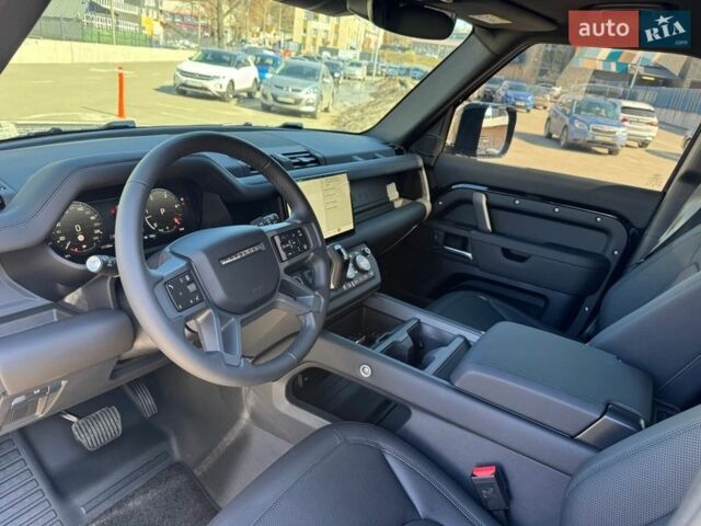 Черный Ленд Ровер Дефендер, объемом двигателя 3 л и пробегом 1 тыс. км за 103000 $, фото 22 на Automoto.ua