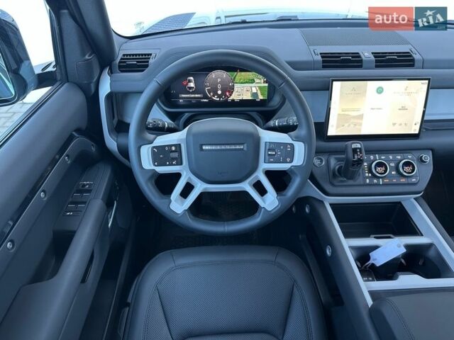 Чорний Ленд Ровер Дефендер, об'ємом двигуна 3 л та пробігом 7 тис. км за 86900 $, фото 22 на Automoto.ua