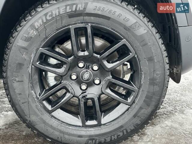 Черный Ленд Ровер Дефендер, объемом двигателя 3 л и пробегом 11 тыс. км за 86500 $, фото 9 на Automoto.ua