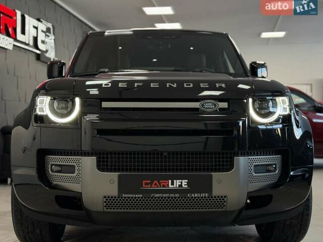 Чорний Ленд Ровер Дефендер, об'ємом двигуна 3 л та пробігом 7 тис. км за 102500 $, фото 13 на Automoto.ua