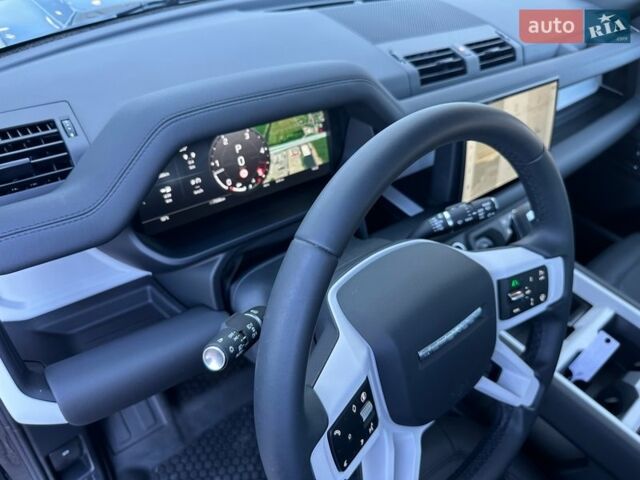 Чорний Ленд Ровер Дефендер, об'ємом двигуна 3 л та пробігом 7 тис. км за 86900 $, фото 16 на Automoto.ua