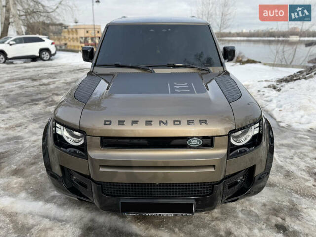 Коричневый Ленд Ровер Дефендер, объемом двигателя 2 л и пробегом 109 тыс. км за 64500 $, фото 4 на Automoto.ua
