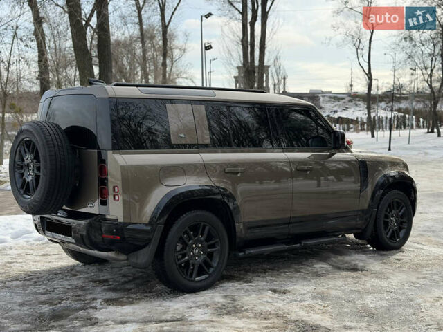 Коричневый Ленд Ровер Дефендер, объемом двигателя 2 л и пробегом 109 тыс. км за 64500 $, фото 18 на Automoto.ua