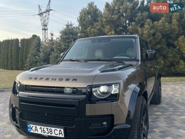 Коричневый Ленд Ровер Дефендер, объемом двигателя 2 л и пробегом 60 тыс. км за 57500 $, фото 1 на Automoto.ua