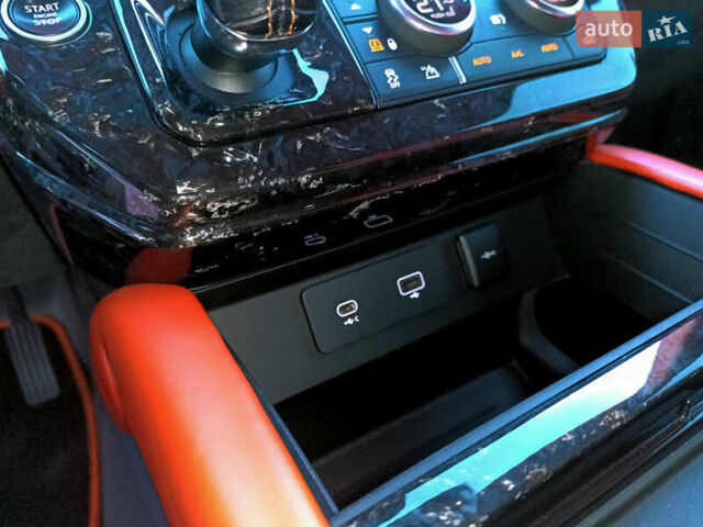 Коричневый Ленд Ровер Дефендер, объемом двигателя 3 л и пробегом 65 тыс. км за 72999 $, фото 78 на Automoto.ua