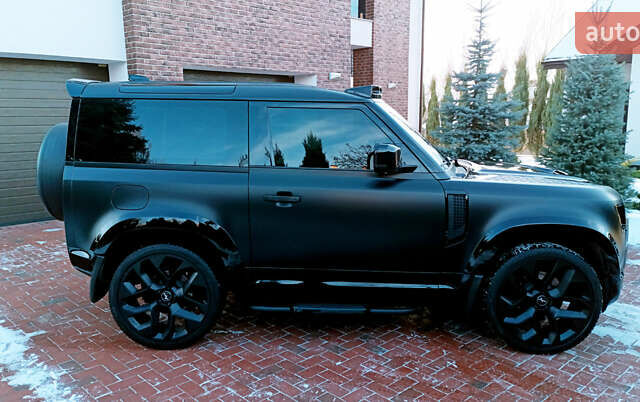 Коричневый Ленд Ровер Дефендер, объемом двигателя 3 л и пробегом 65 тыс. км за 72999 $, фото 12 на Automoto.ua