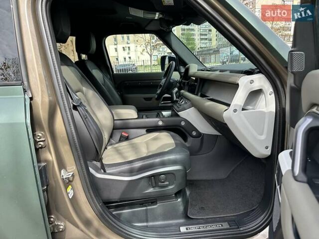 Коричневый Ленд Ровер Дефендер, объемом двигателя 3 л и пробегом 112 тыс. км за 68999 $, фото 17 на Automoto.ua