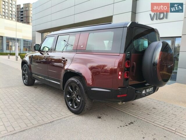 Червоний Ленд Ровер Дефендер, об'ємом двигуна 3 л та пробігом 26 тис. км за 100114 $, фото 7 на Automoto.ua