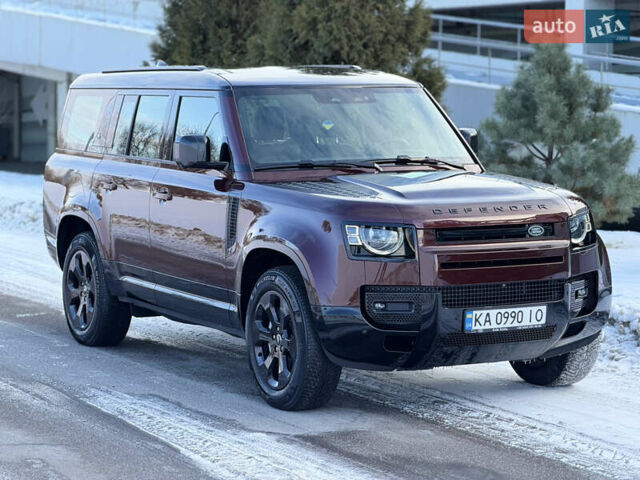 Красный Ленд Ровер Дефендер, объемом двигателя 3 л и пробегом 26 тыс. км за 105000 $, фото 12 на Automoto.ua