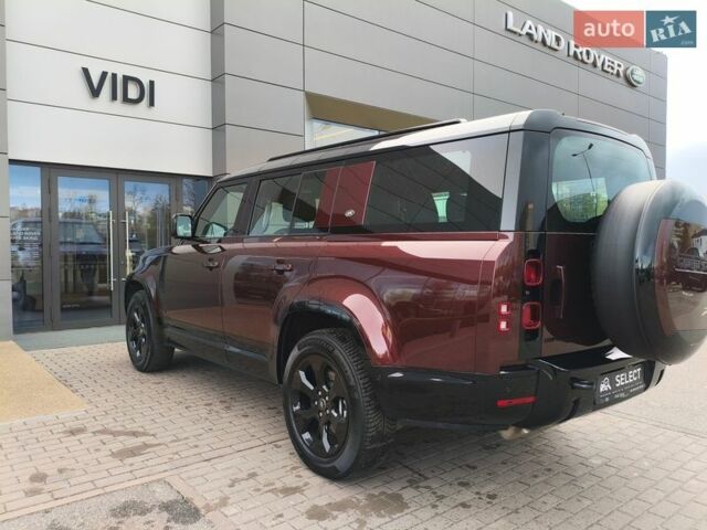 Червоний Ленд Ровер Дефендер, об'ємом двигуна 3 л та пробігом 26 тис. км за 100114 $, фото 36 на Automoto.ua